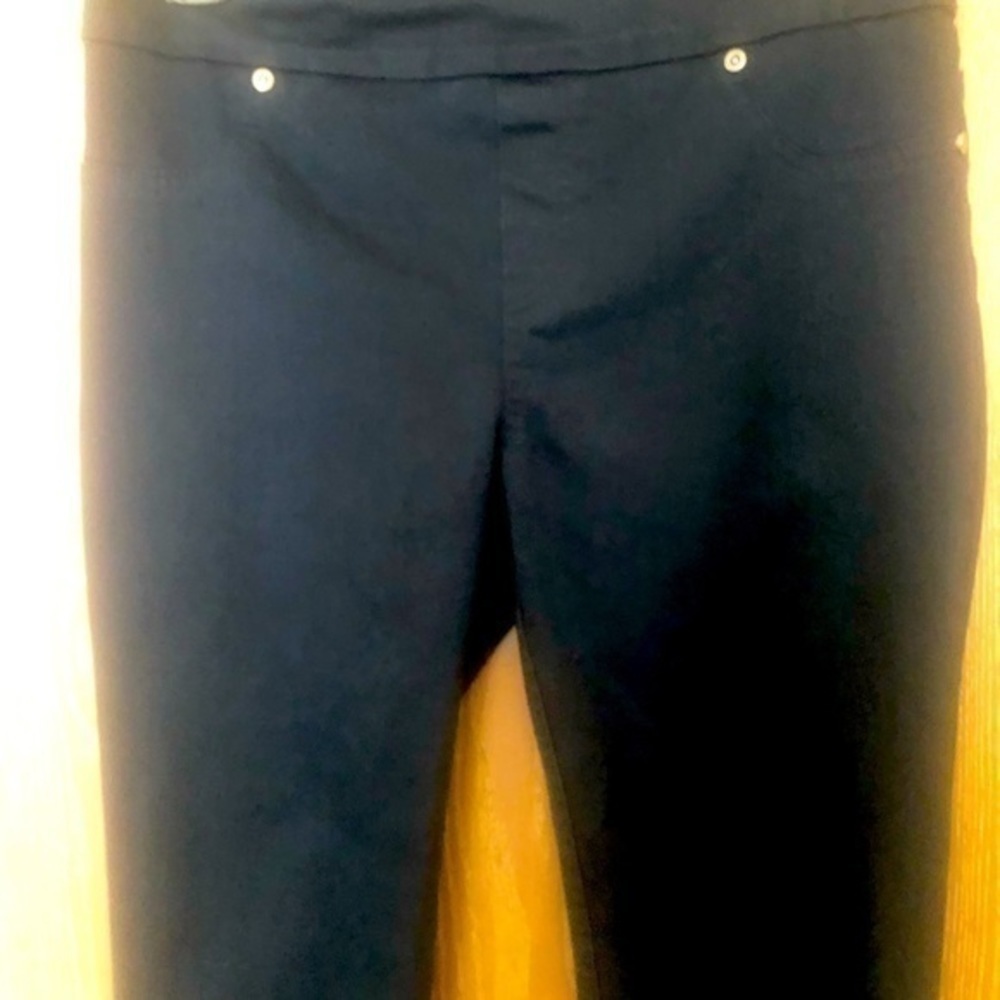 Joseph Ribkoff Pants - Picture 7 of 14